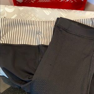 Lululemon 21” crop